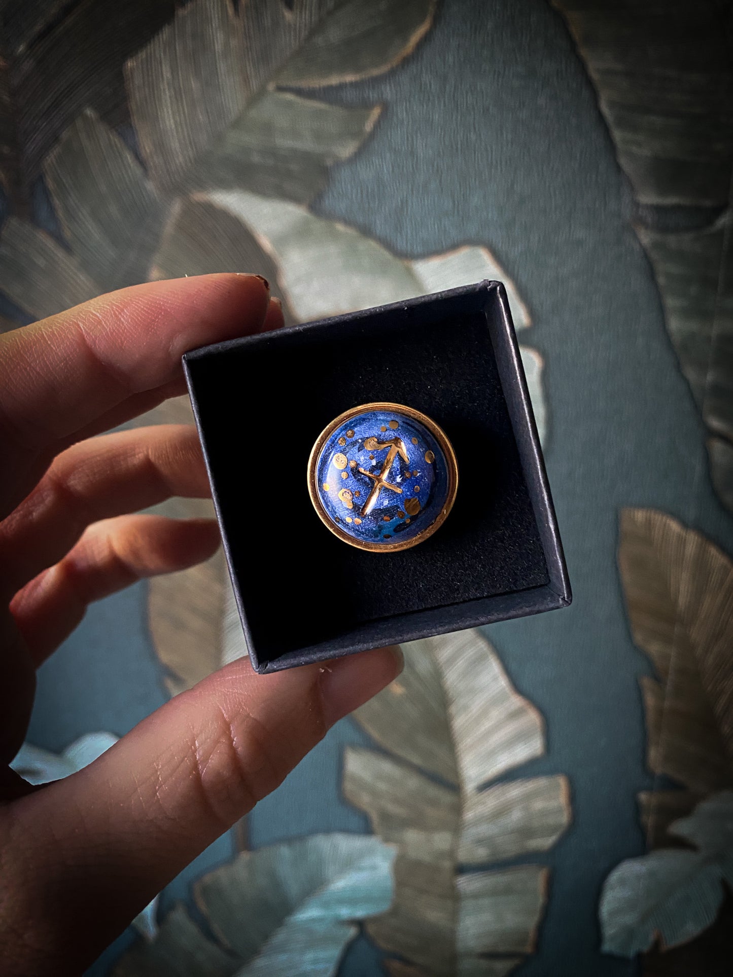 Gold Astro Soul | Ciondolo e Anello Zodiacale in Ceramica e Oro