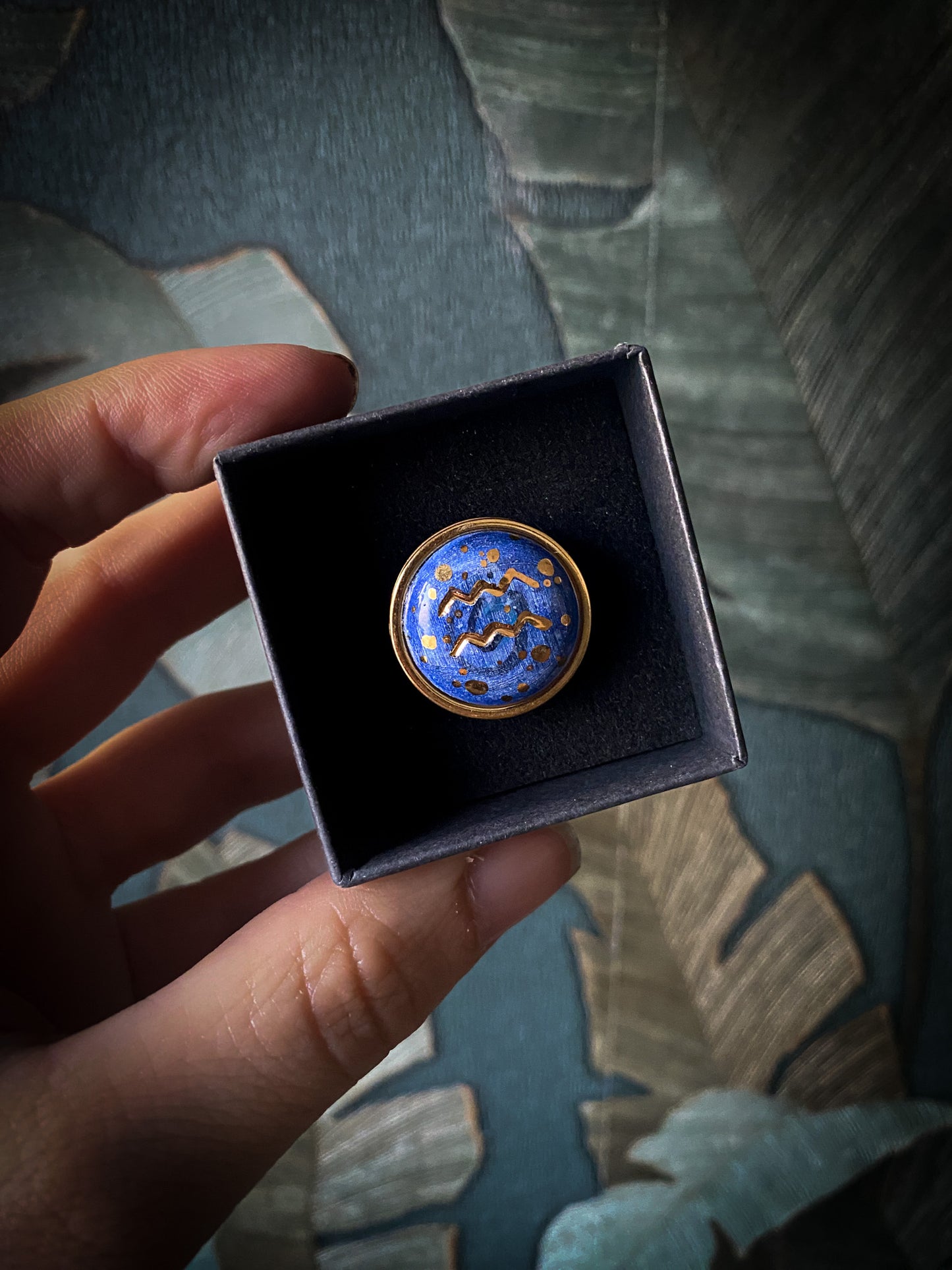 Gold Astro Soul | Ciondolo e Anello Zodiacale in Ceramica e Oro