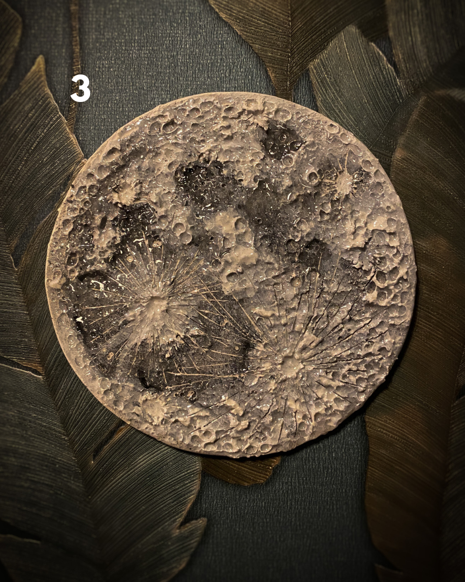Medium Full Moon | Luna da muro in Ceramica