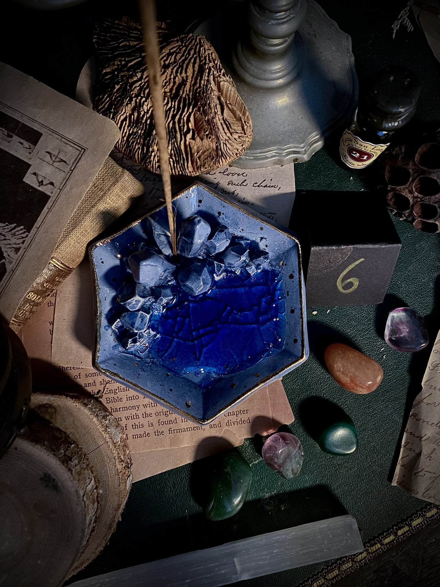 Hexagonal Sapphire Sky | Piattino portagioie e portaincenso in Ceramica