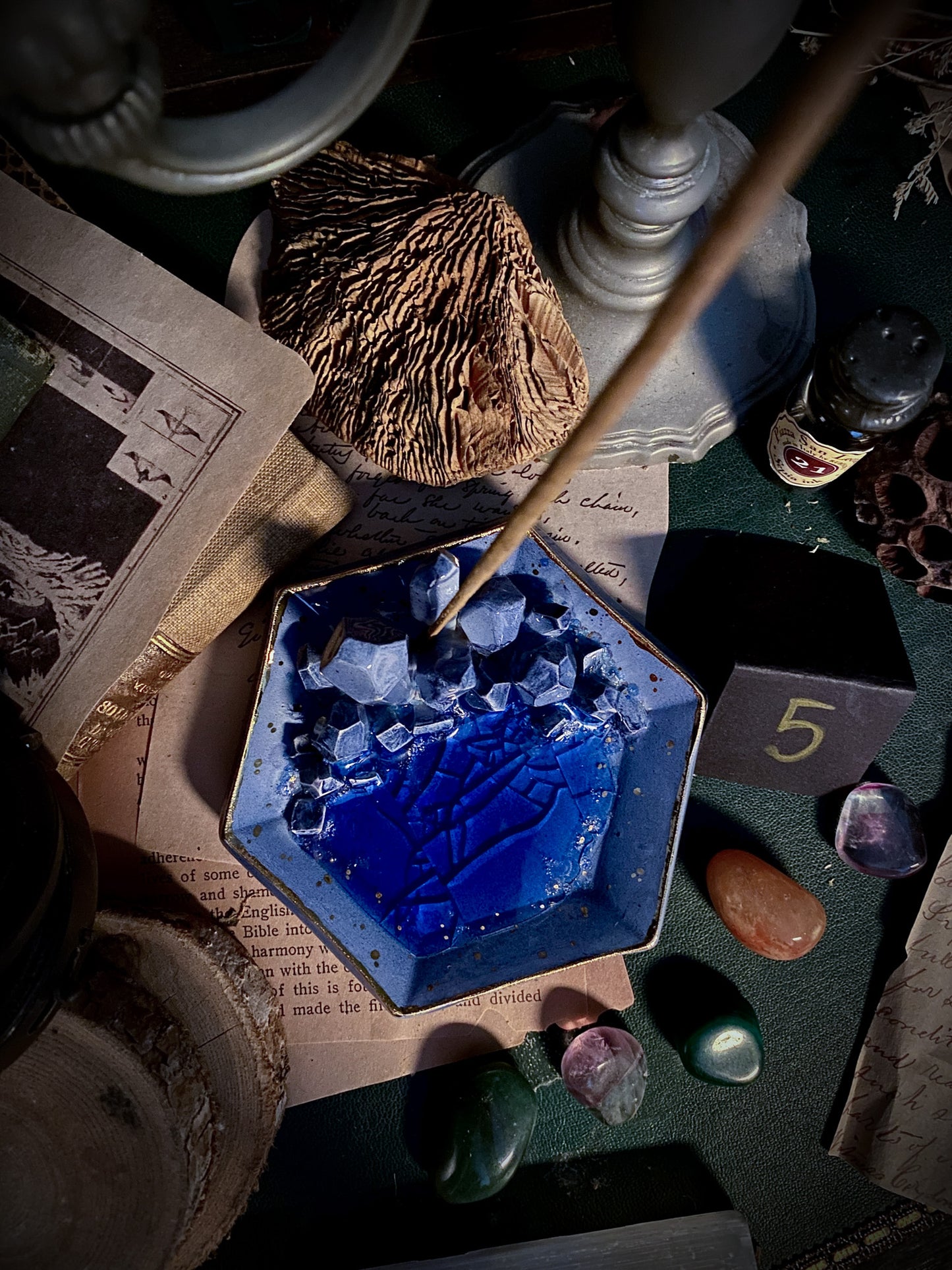 Hexagonal Sapphire Sky | Piattino portagioie e portaincenso in Ceramica
