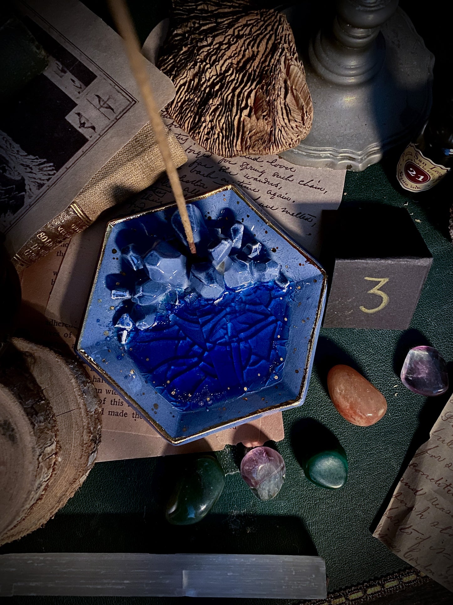 Hexagonal Sapphire Sky | Piattino portagioie e portaincenso in Ceramica