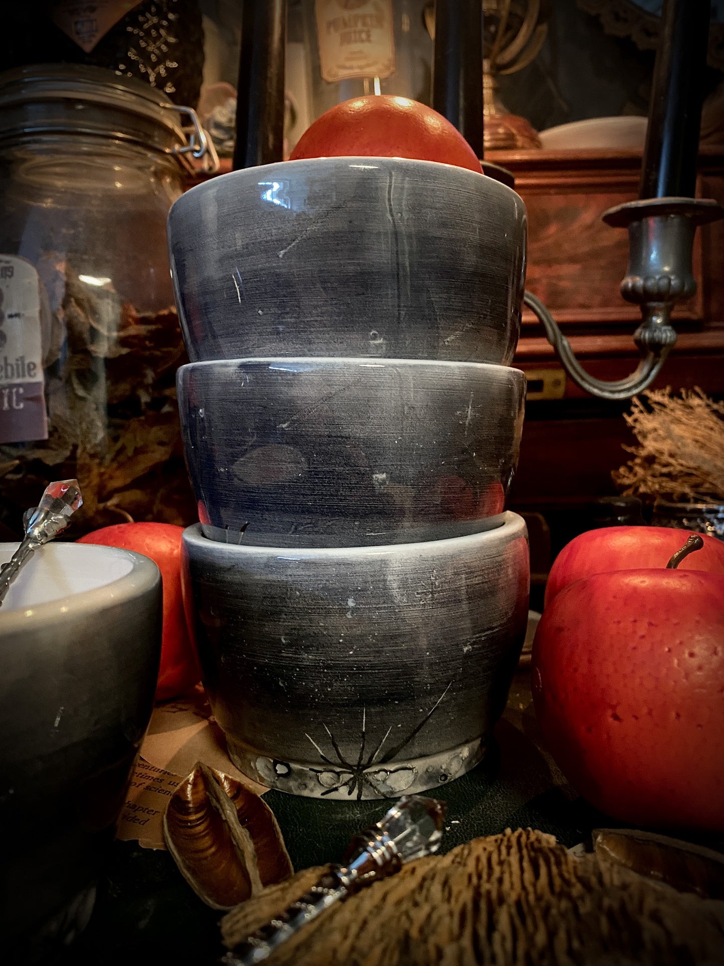 Night Sky Bowl – Ciotola in ceramica con lustro platino