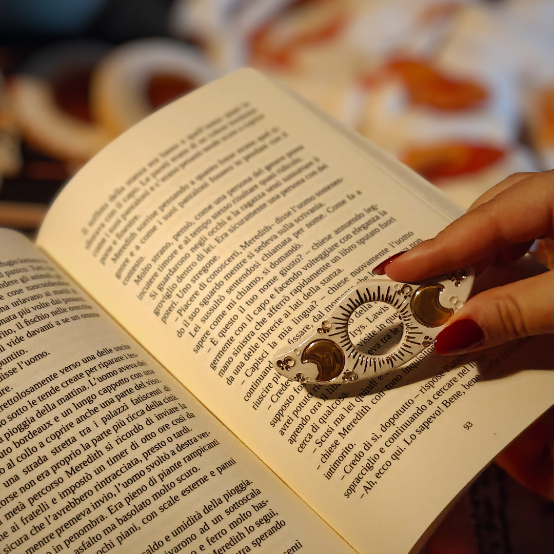 Tra le pagine della Luna | Box Libro, Leggi Luna e Segnalibro