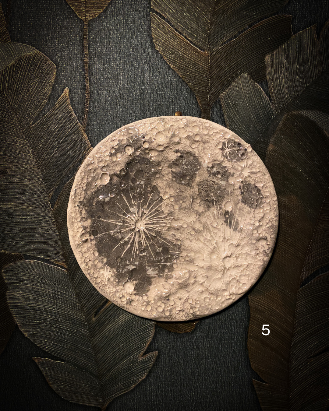 Medium Full Moon | Luna da muro in Ceramica