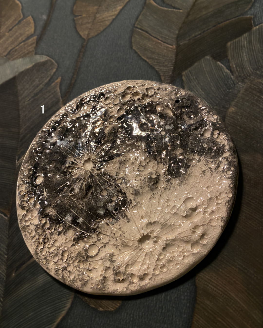 Medium Full Moon | Luna da muro in Ceramica