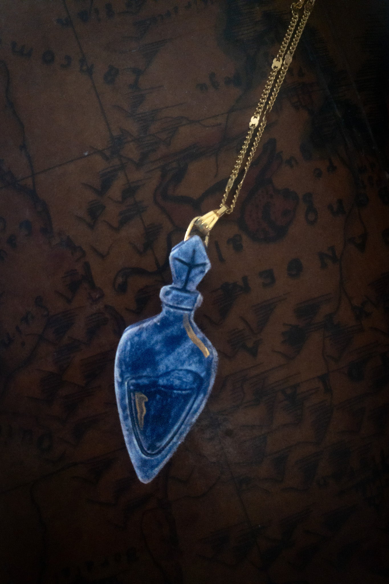 Blue Poison | Ciondolo Ampolla Magica in Ceramica