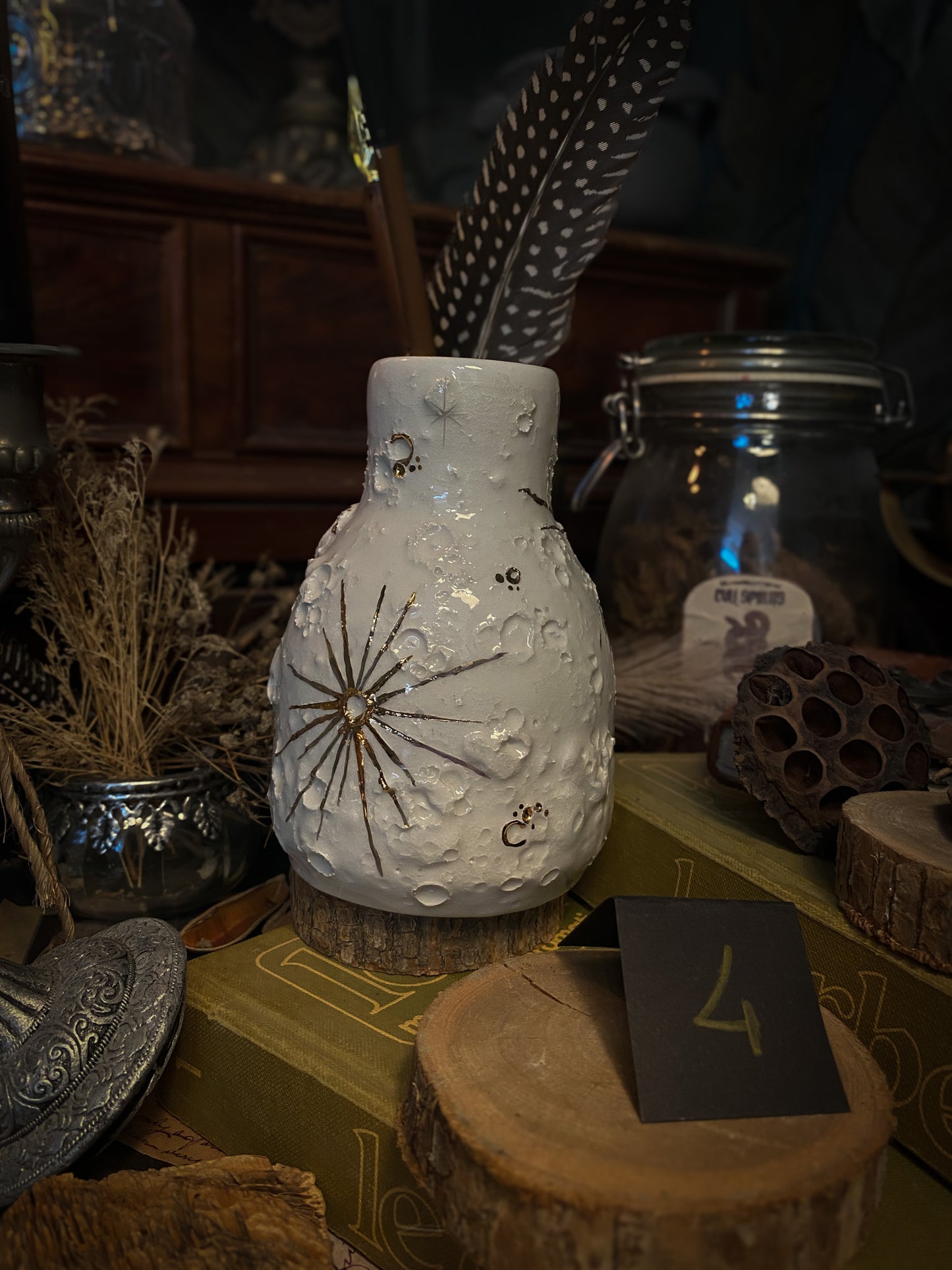 Lunar Aura Vases | Moon on the Moon | Vaso Lunare in ceramica