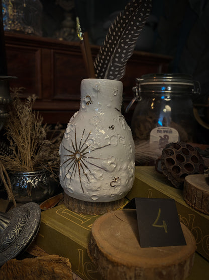 Lunar Aura Vases | Moon on the Moon | Vaso Lunare in ceramica