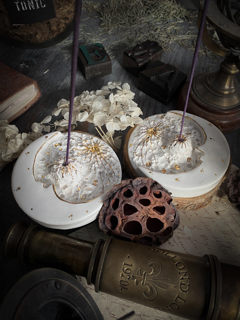 Lunar Eclipse | Moon on the Moon | Porta Incenso Lunare in Ceramica
