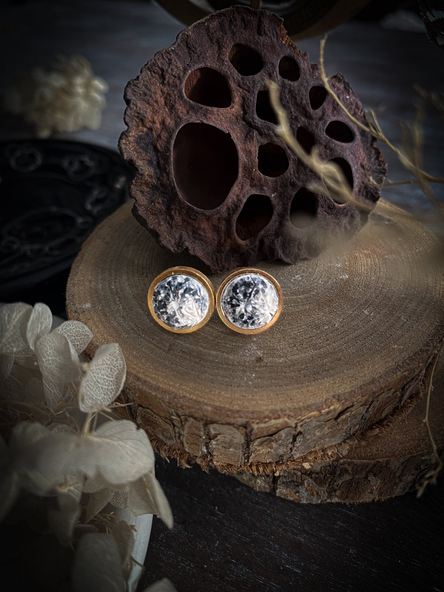 Gold Elegance Moon | Orecchini Luna in Porcellana