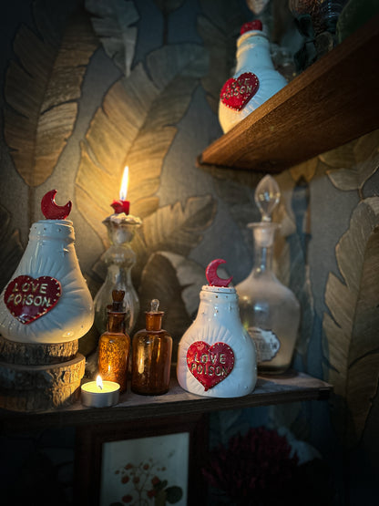 Love Poison — Ampolla in Ceramica n. III