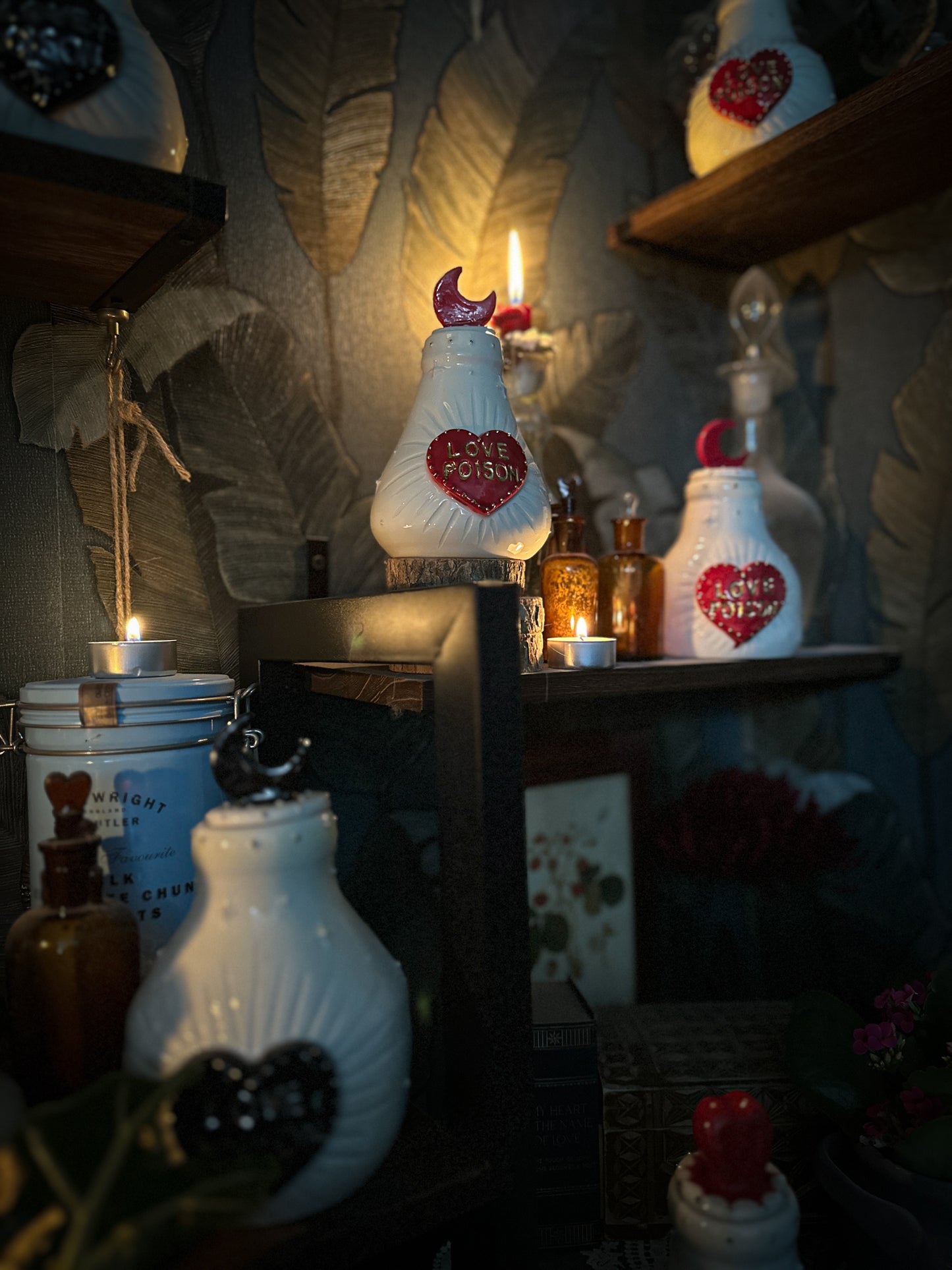 Love Poison — Ampolla in Ceramica n. VIII