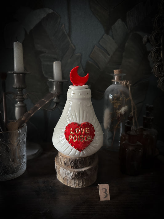 Love Poison — Ampolla in Ceramica n. III