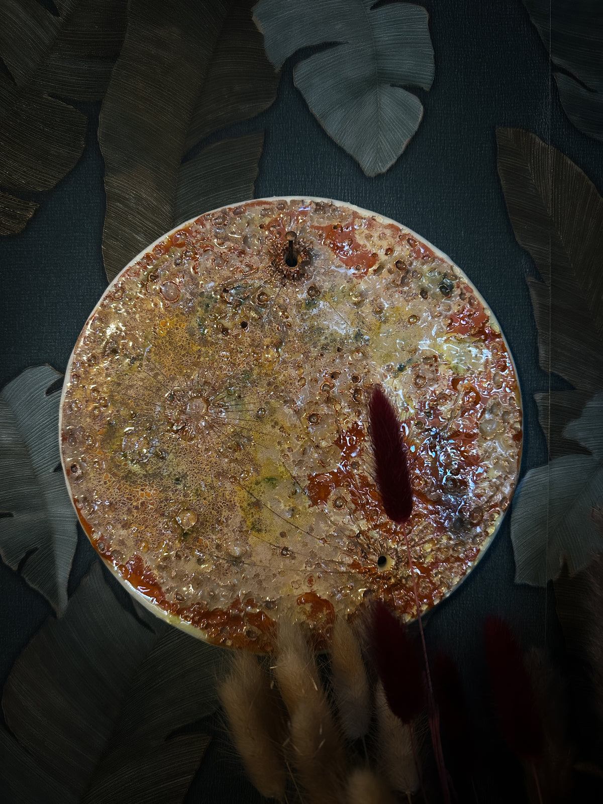 Luna piena del Raccolto grande in ceramica fatta a mano, lustro ambra a terzo fuoco — pezzo n. V