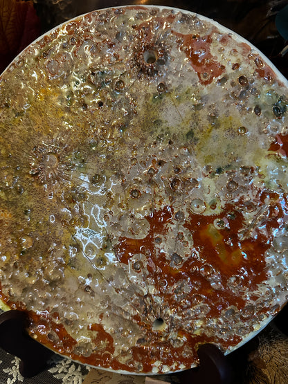 Luna del Raccolto grande in ceramica — Luna dell'Equilibrio n. V, rosso ruggine con bolle d'ambra fitte