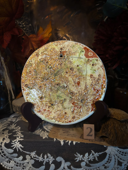 Luna piena del Raccolto in ceramica fatta a mano, lustro ambra a terzo fuoco — pezzo n. II