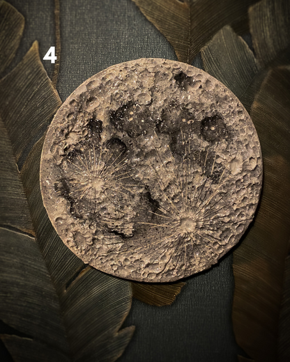 Medium Full Moon | Luna da muro in Ceramica