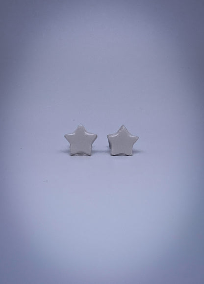 Semplicity Stars White | Orecchini stella bianchi in ceramica