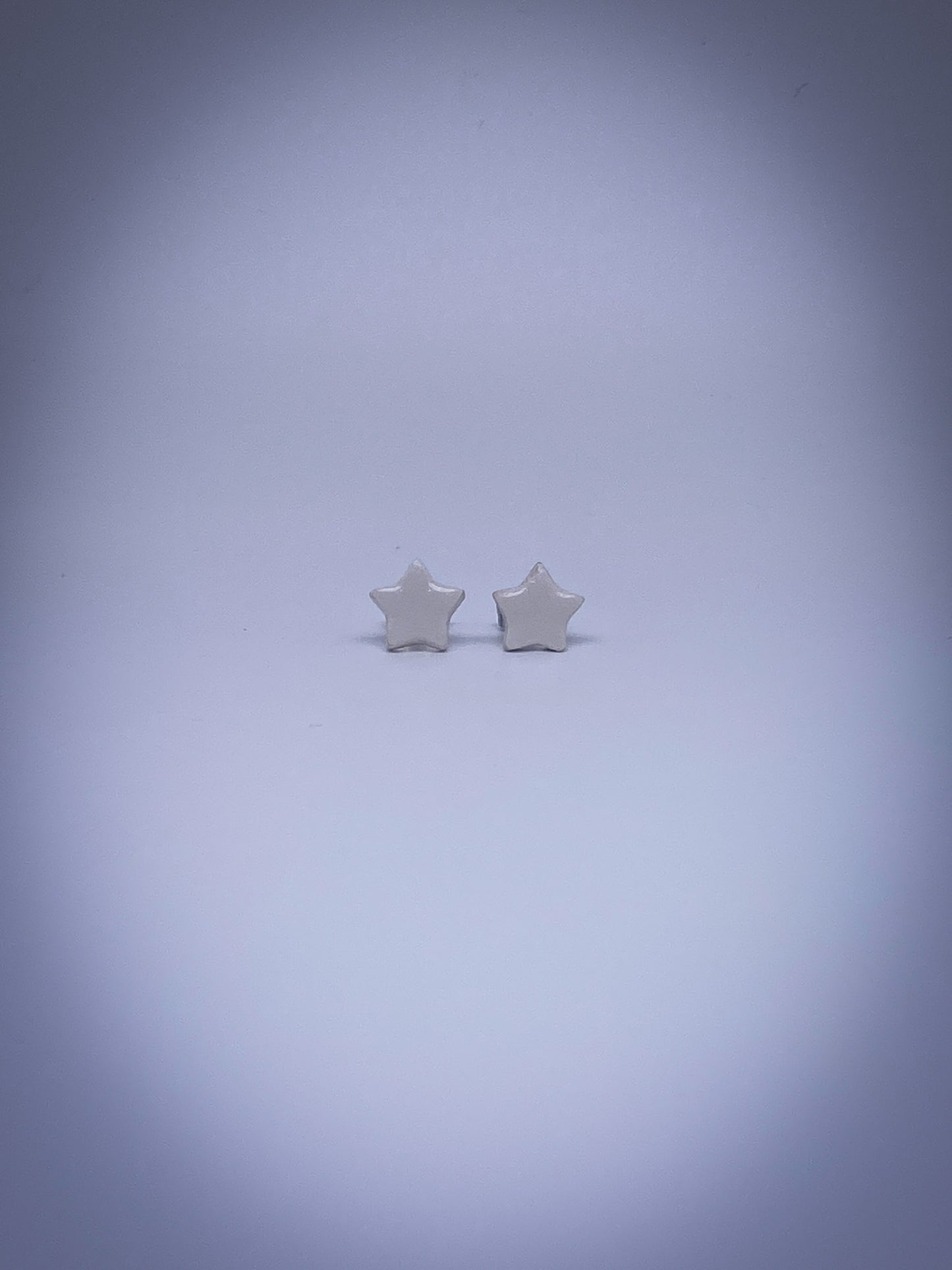 Semplicity Stars White | Orecchini stella bianchi in ceramica