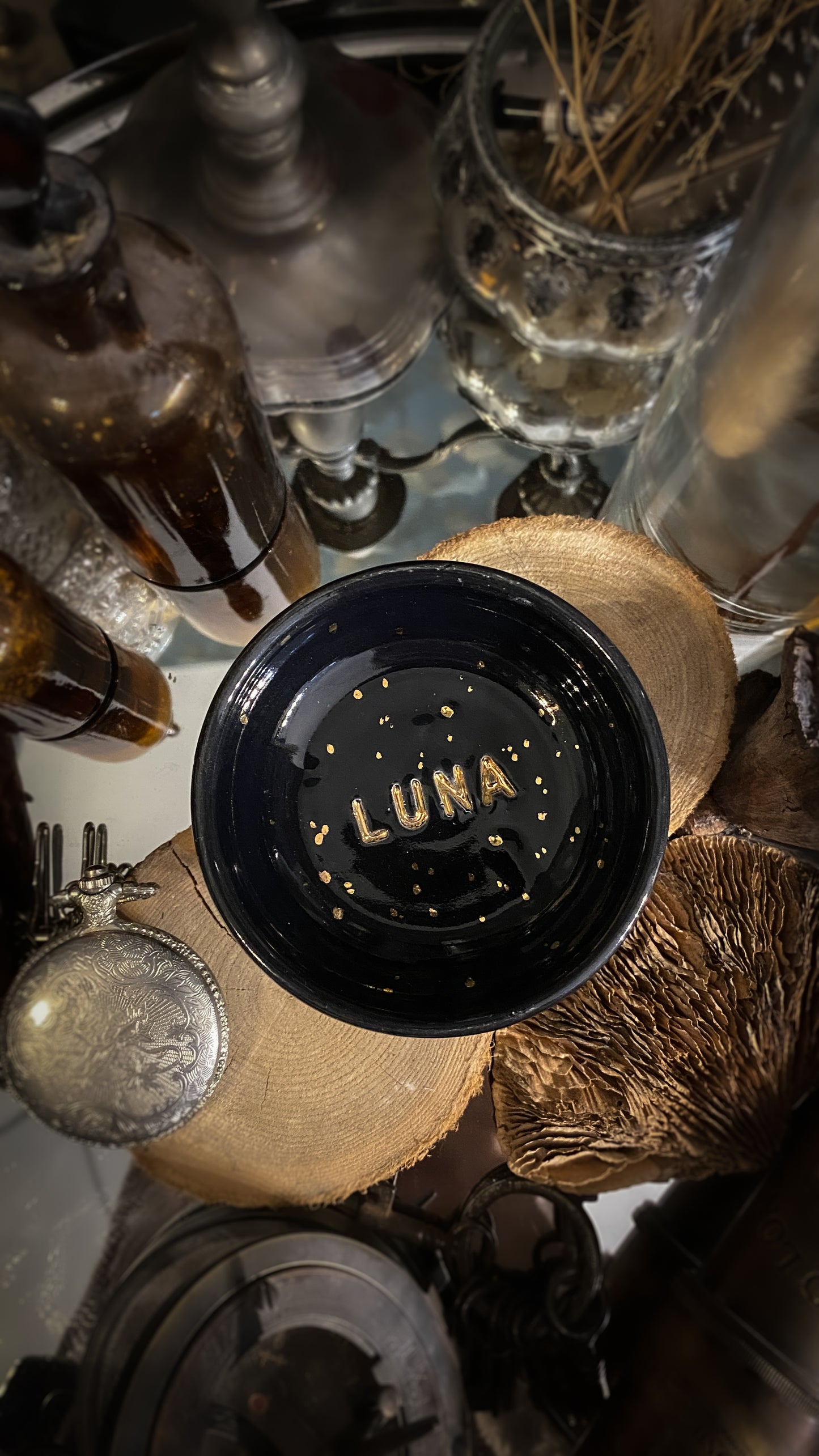 Stardust Mini Bowls – Ciotoline Lunari in Ceramica e Lustro Oro