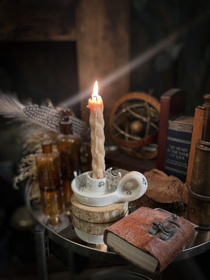 Lunar Candle Keeper – Porta Candela in Ceramica con Candela