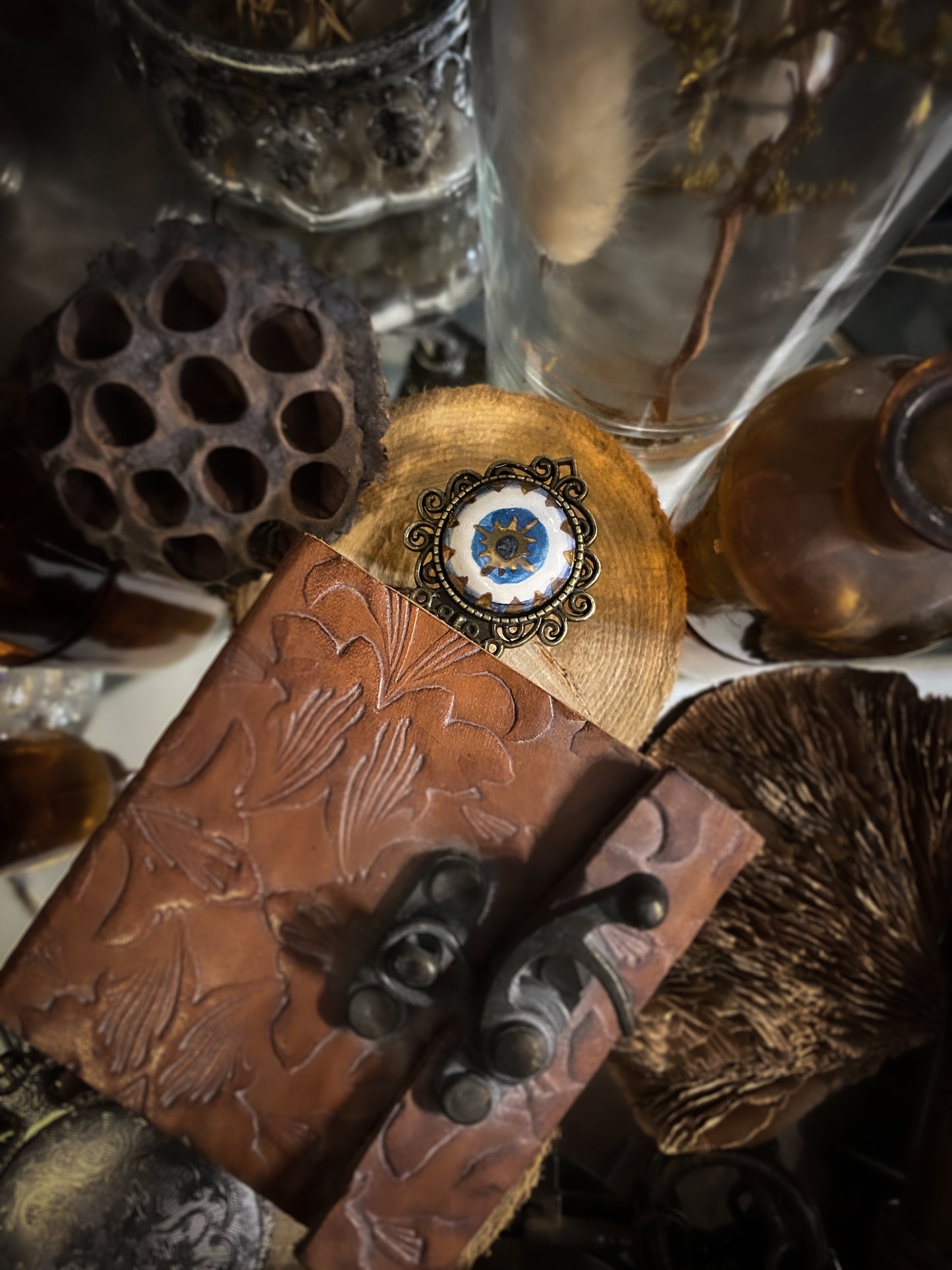 Nazar Guardian Bookmark | Segnalibro in ceramica e lustro oro e platino