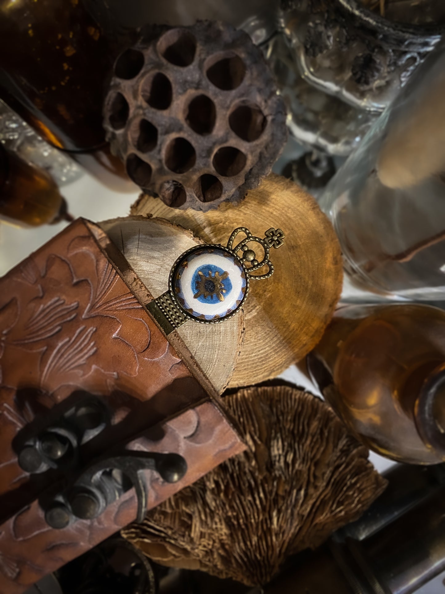 Nazar Guardian Bookmark | Segnalibro in ceramica e lustro oro e platino