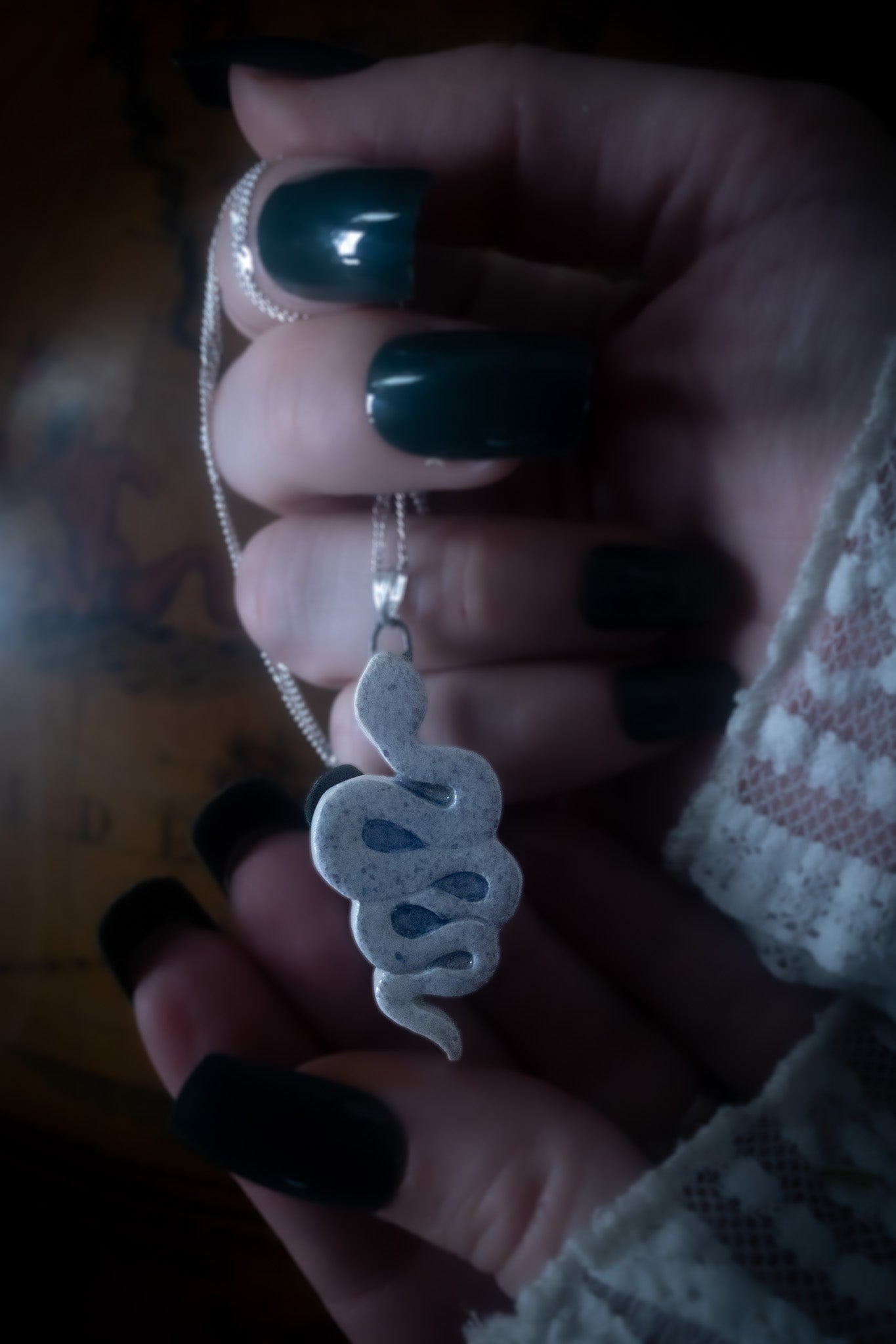 Snake Poisonous | Ciondolo Serpente in Ceramica