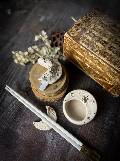Sushi Moon Set | Bacchette, Porta Bacchette e Ciotola in Ceramica