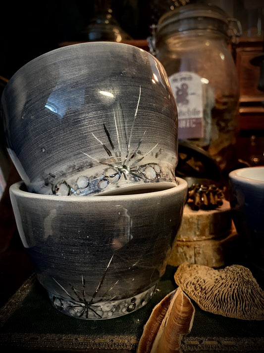 Night Sky Bowl – Ciotola in ceramica con lustro platino